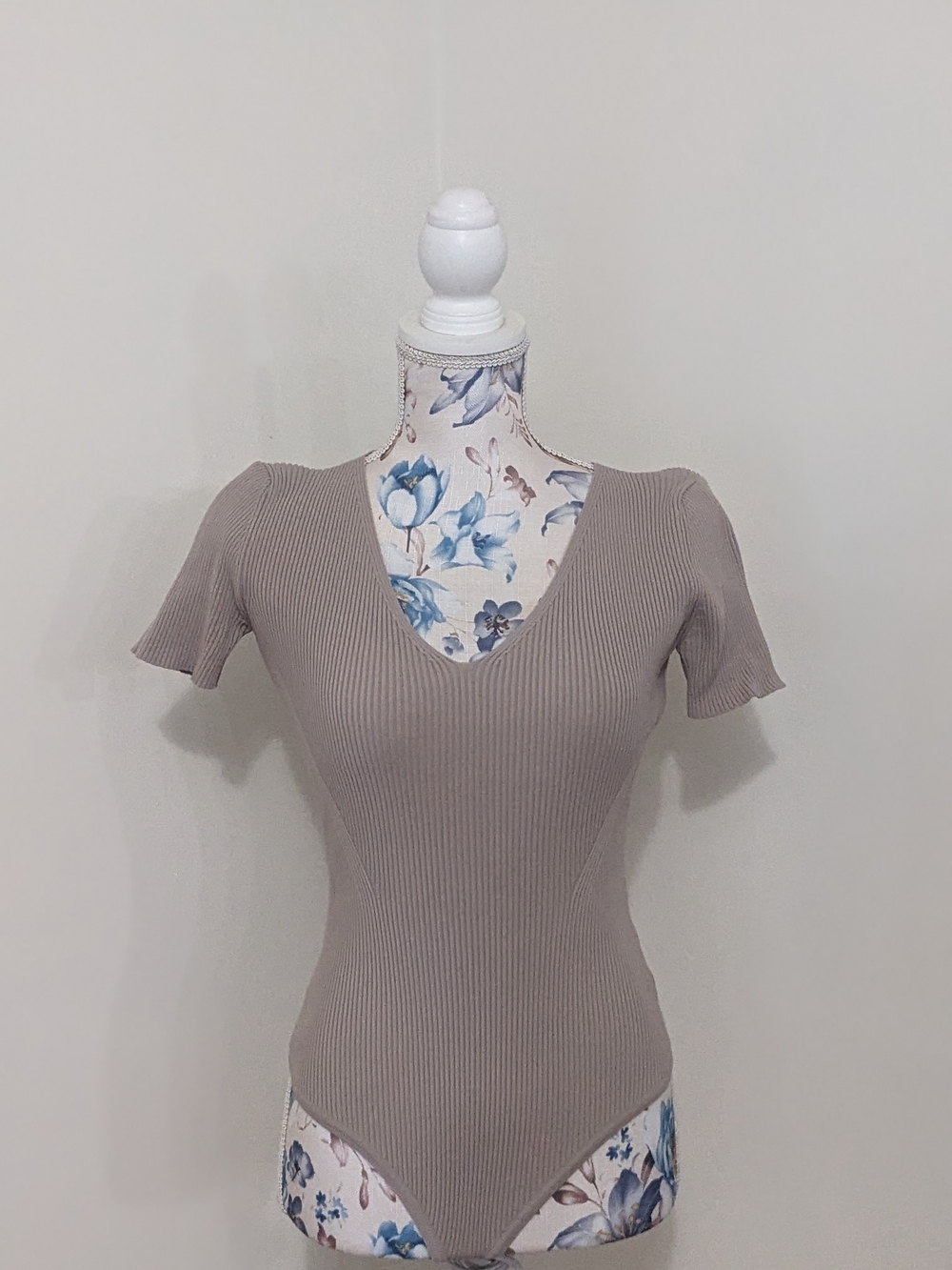 Wishlist Ribbed V-Neck Short Sleeve Bodysuit - Taupe